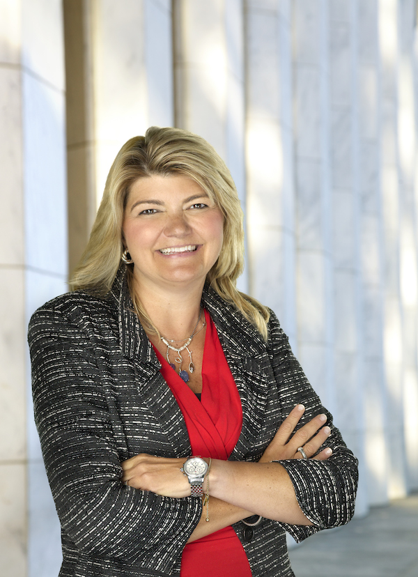 Sandy Carter