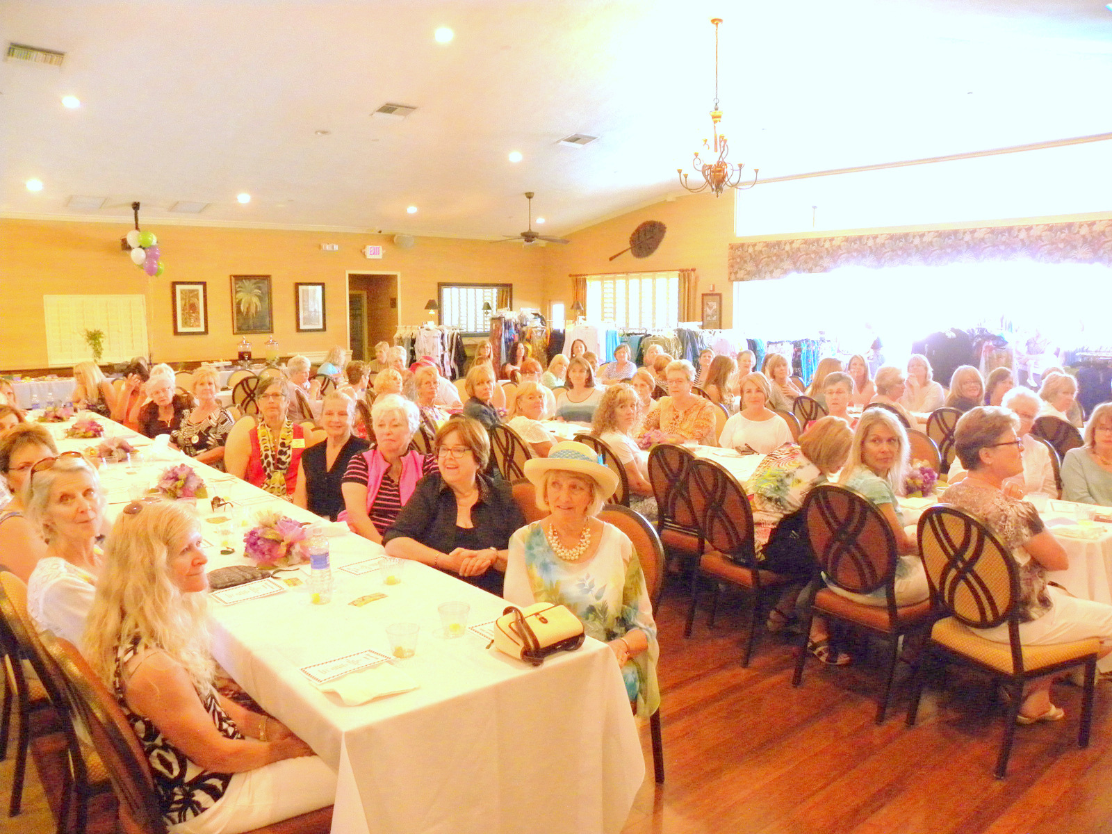 fashion show audience