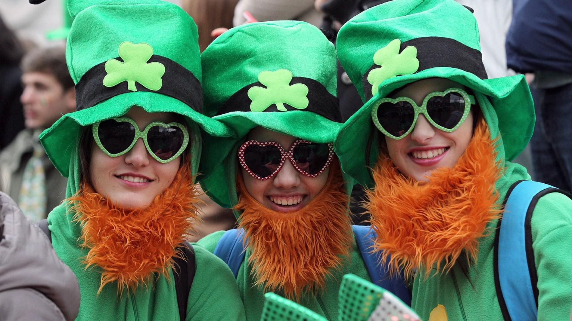 Three girls dressed up for St Patricks Day