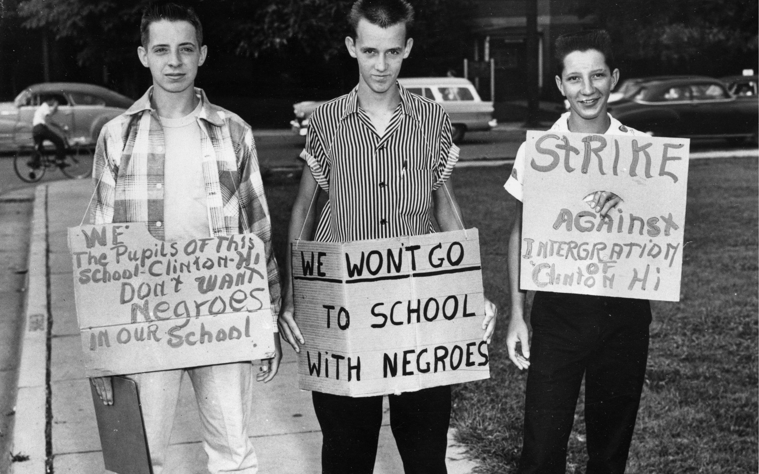 segregationprotest2.jpg