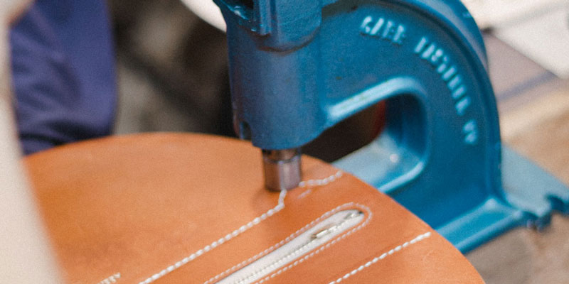 simétrie leather workshop