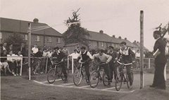 Historic bicyle race