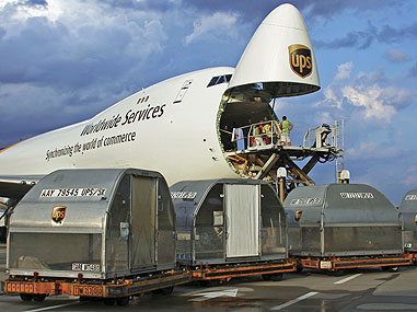 UPS Air Hub (final spots/days) - Expat Club®