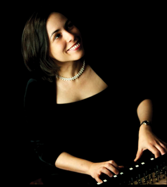 Eralys Fernandez (Piano)