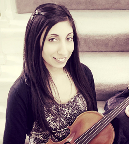 Nandita Bhatia (Violin)