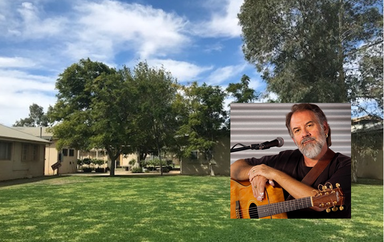 Women's Museum of Australia - Lunch on the Lawn with Barry Skipsey