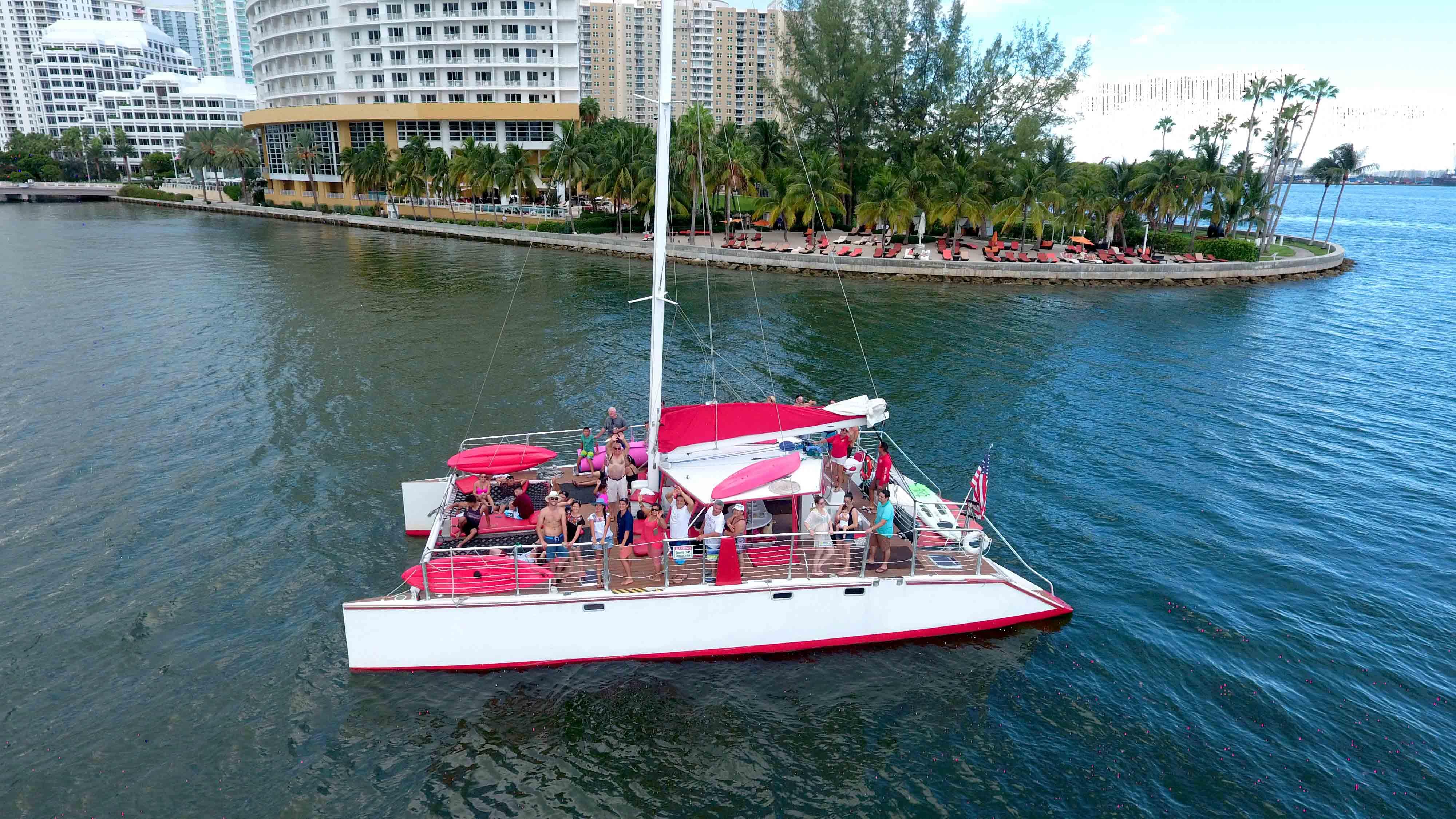 INDEPENDENCE BOOZE CRUISE PACKAGE MIAMI