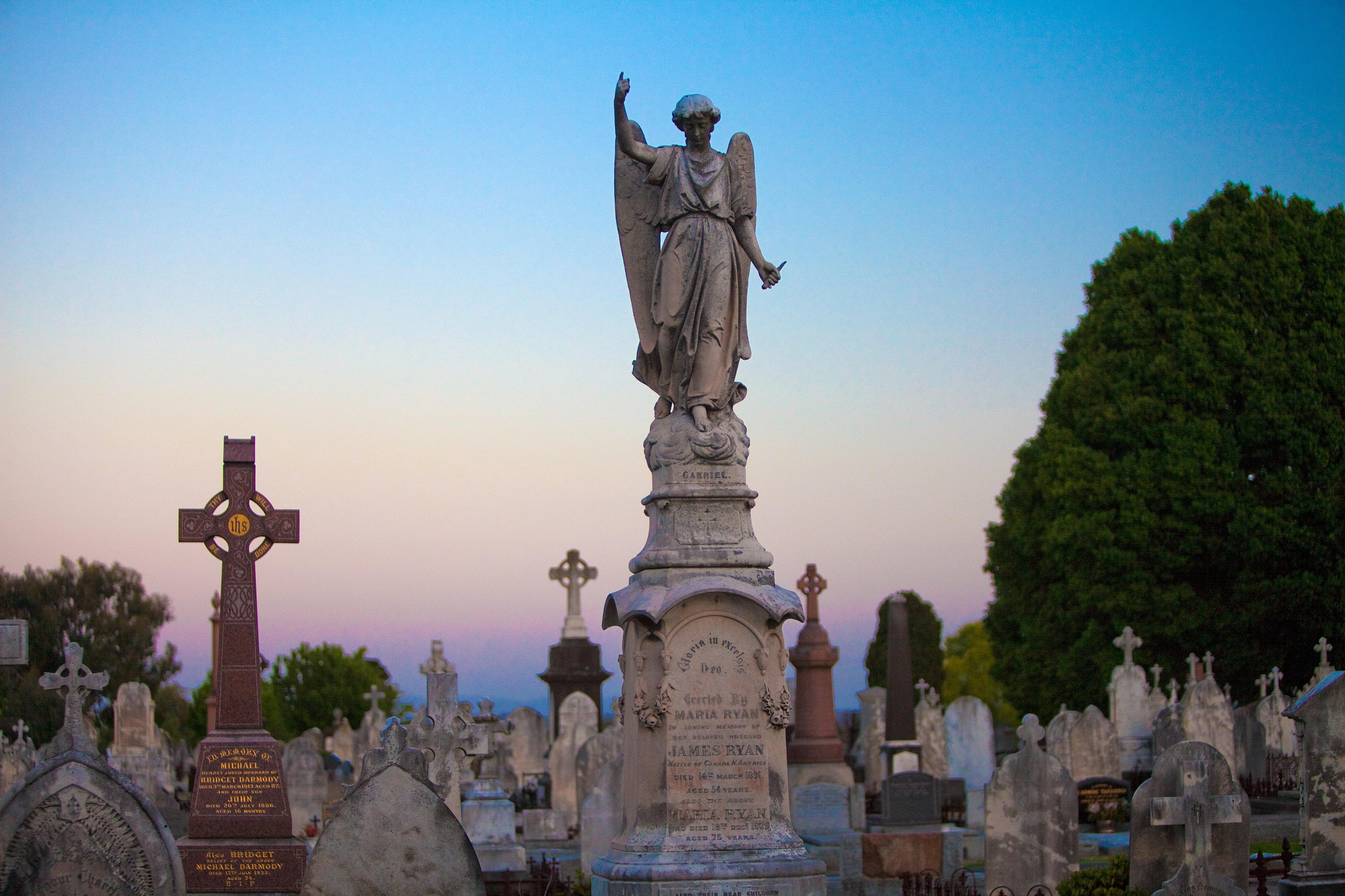 Historical Night Tours of Melbourne General Cemetery