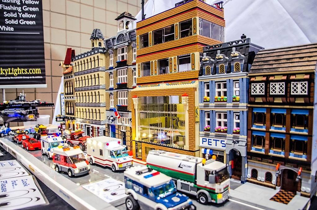 BrickUniverse Louisville LEGO Fan Expo