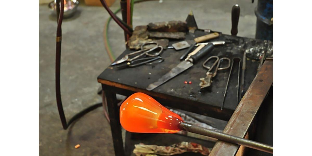 Learn to Blow Glass with Jason - Professional Glass Maker (2 - 4 participants) (03-01-2020 starts at 1:30 PM)