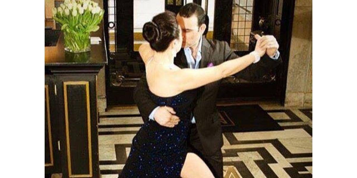  ARGENTINE TANGO ABSOLUTE BEGINNERS TANGO 4 WEEKS PROGRAM! FOR NEW DANCERS 3 CLASSES PER WEEK 12 CLASSES A MONTH - YOU ARE GETTING 8 CLASSES FREE! NY (2019-12-16 starts at 6:30 PM)