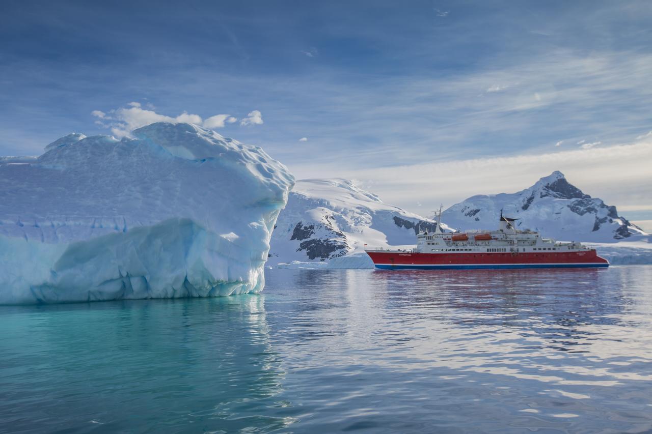 Ends Of The Earth Antarctica And Arctic Cruising With G Adventures 5 Mar