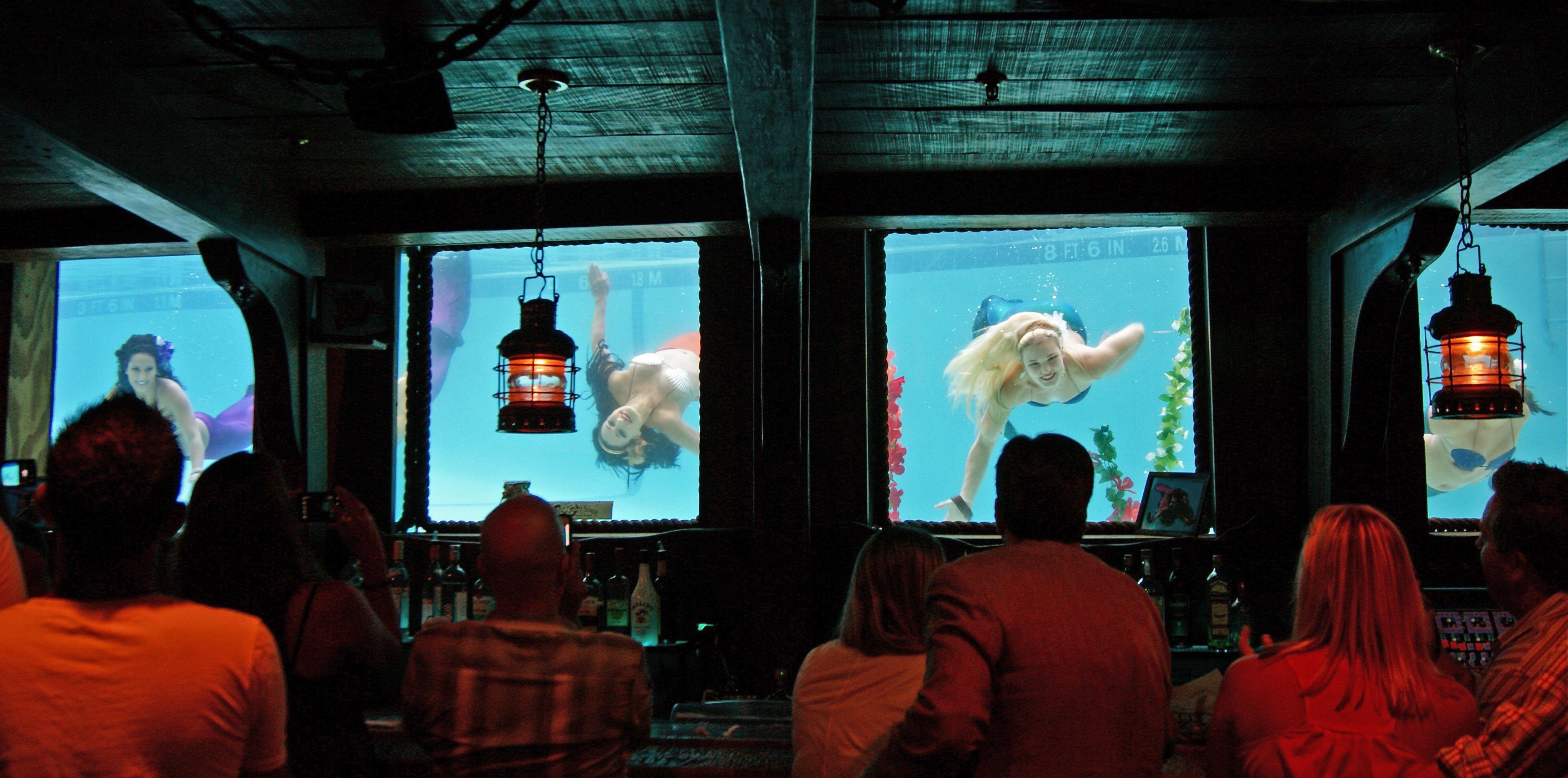 Live Mermaid Show at World-Famous Wreck Bar