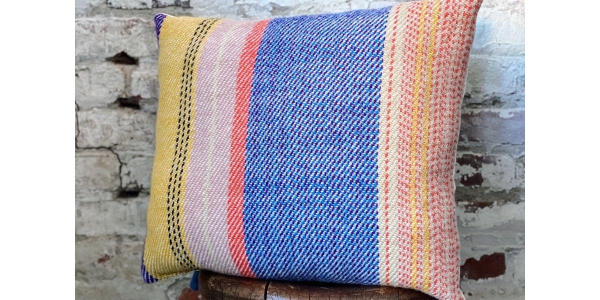 Weave a Wool Pillow on a Floor Loom (02-01-2020 starts at 9:00 AM)