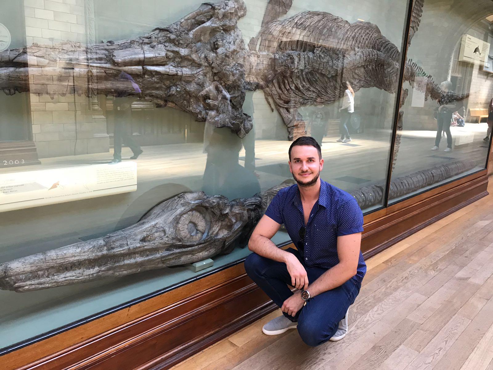 Dinosaurs of the British Isles with Dr Dean Lomax 