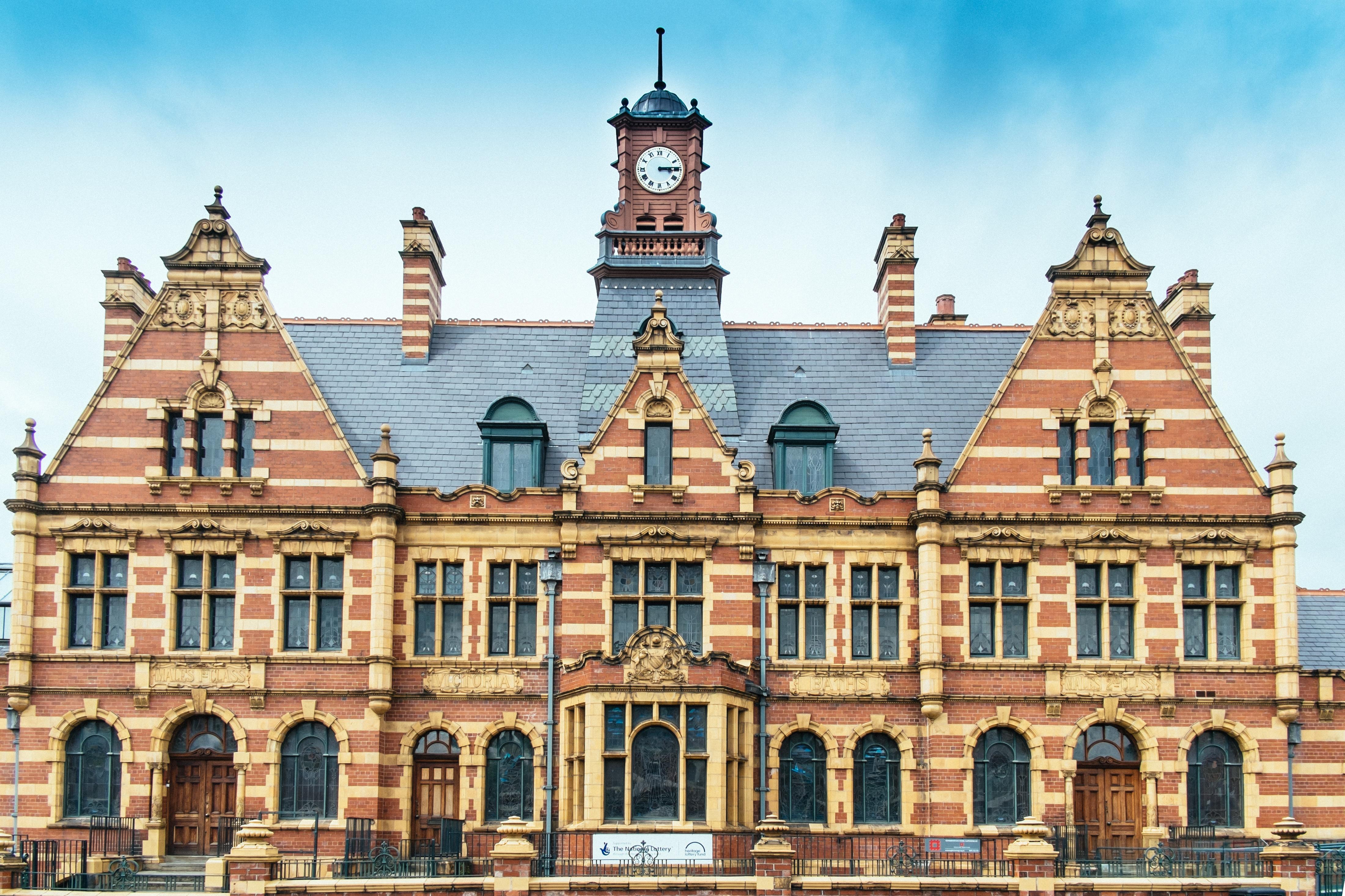 DISCOVER VICTORIA BATHS – Wednesday Guided Tour